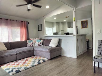 3529 Mobile Way, Sacramento, CA 95834 Photo
