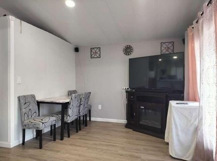 3529 Mobile Way, Sacramento, CA 95834 Photo