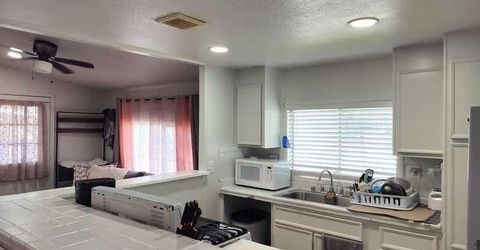 3529 Mobile Way, Sacramento, CA 95834 Photo