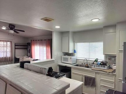 3529 Mobile Way, Sacramento, CA 95834 Photo