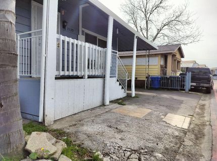 3529 Mobile Way, Sacramento, CA 95834 Photo
