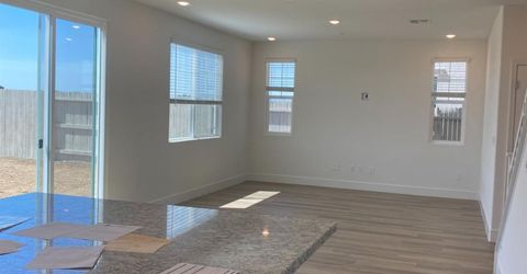 8121 Oxbow Landing Loop, Roseville, CA 95747 Photo