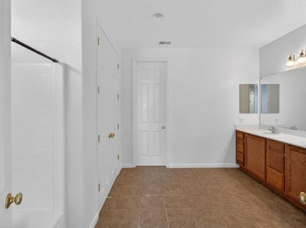 9234 Rushing Creek Way, Elk Grove, CA 95624 Photo