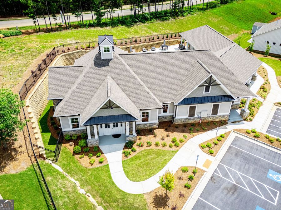 Property Image 100