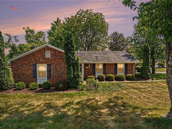 1805 W Vandalia Road, Greensboro, NC 27406