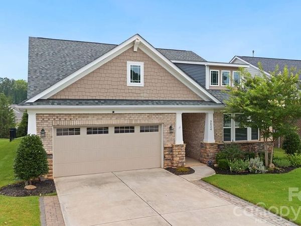 3024 Marchers Trace Drive , Charlotte, NC 28227