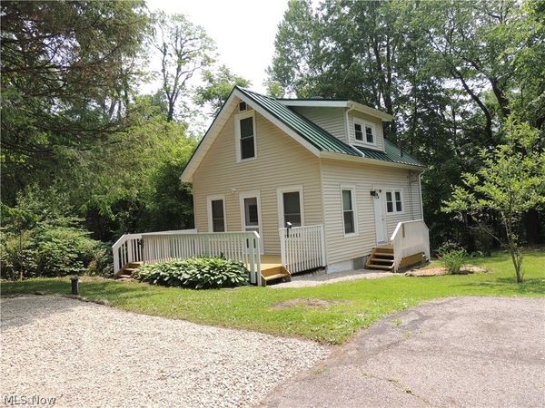 2242 Coffeen Street , Kent, OH 44240