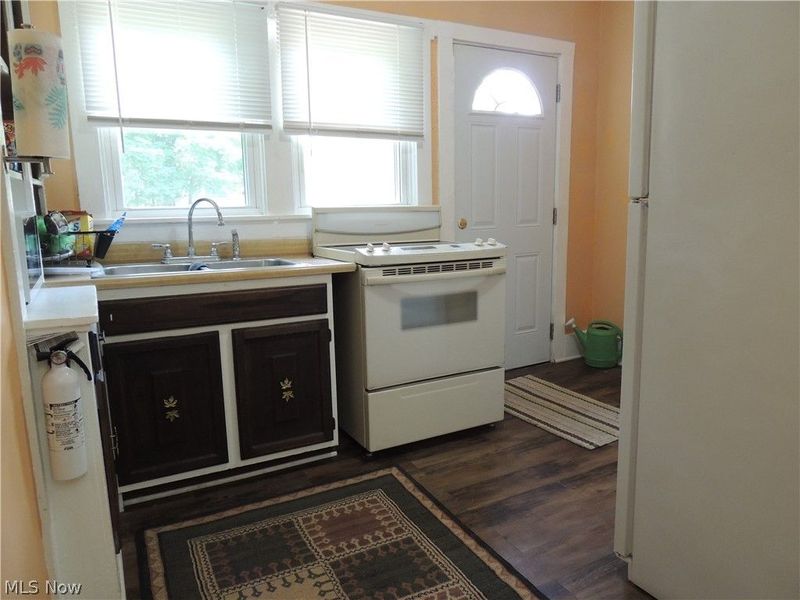2242 Coffeen Street, Kent, OH 44240 Photo 4