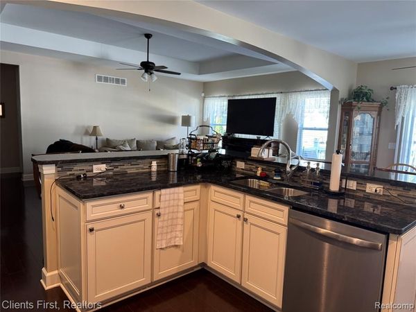 318 Province Lane , CANTON, MI 48188