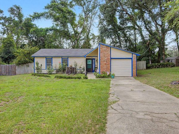 5897 Cypress Circle , Tallahassee, FL 32303