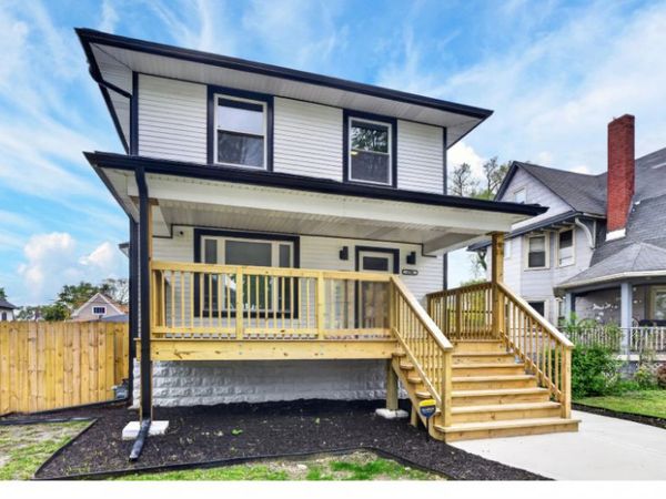 1508 S 7th Avenue, Maywood, IL 60153