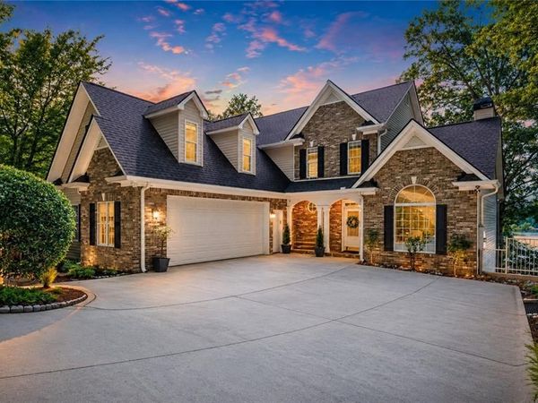 6183 Cardinal Drive, Gainesville, GA 30506