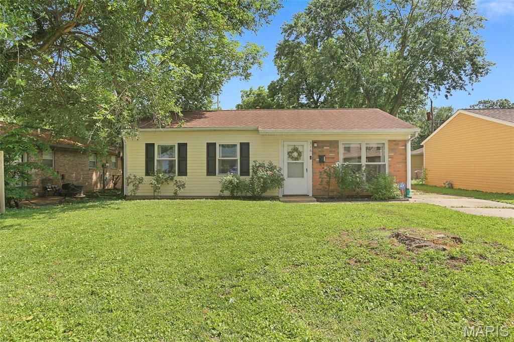316 W I Street , Swansea, IL 62226 Main Photo
