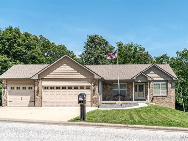762 bridgewater Crossing , Villa Ridge, MO 63089
