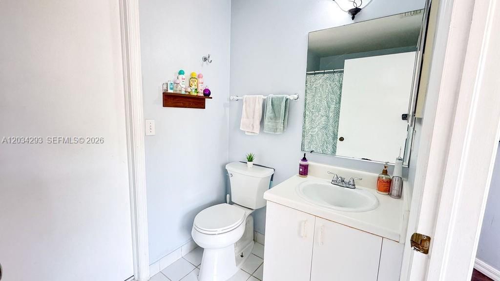1611 Veracruz Ln, Unit 5-17, Weston, FL 33327 Photo