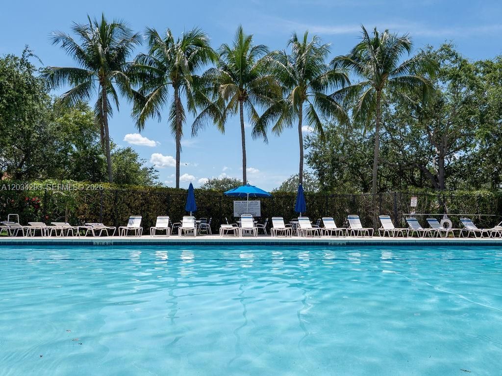 1611 Veracruz Ln, Unit 5-17, Weston, FL 33327 Photo