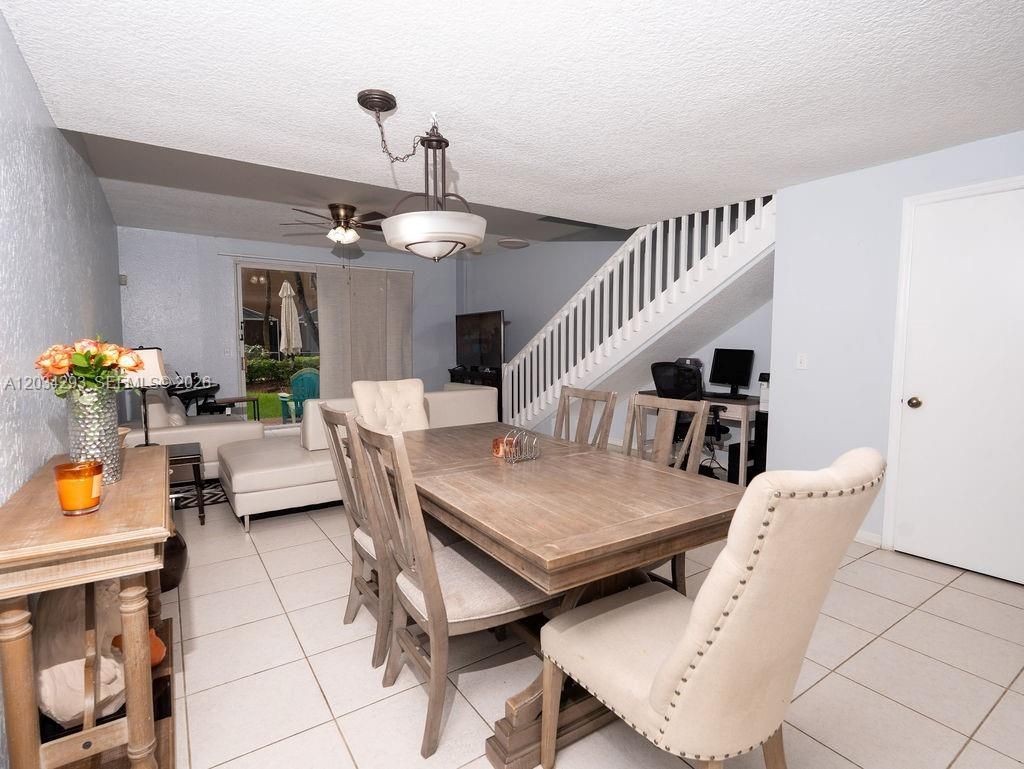 1611 Veracruz Ln, Unit 5-17, Weston, FL 33327 Photo
