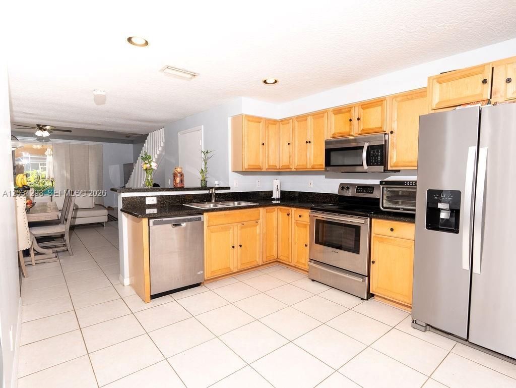 1611 Veracruz Ln, Unit 5-17, Weston, FL 33327 Photo