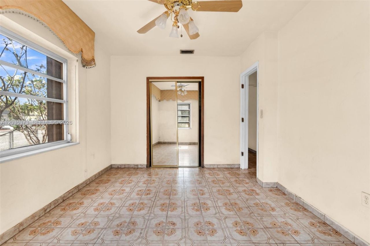 151 E 16th St, Hialeah, FL 33010 Photo