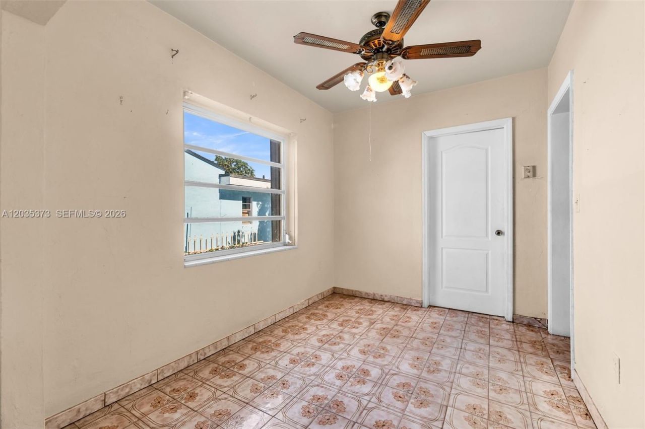 151 E 16th St, Hialeah, FL 33010 Photo