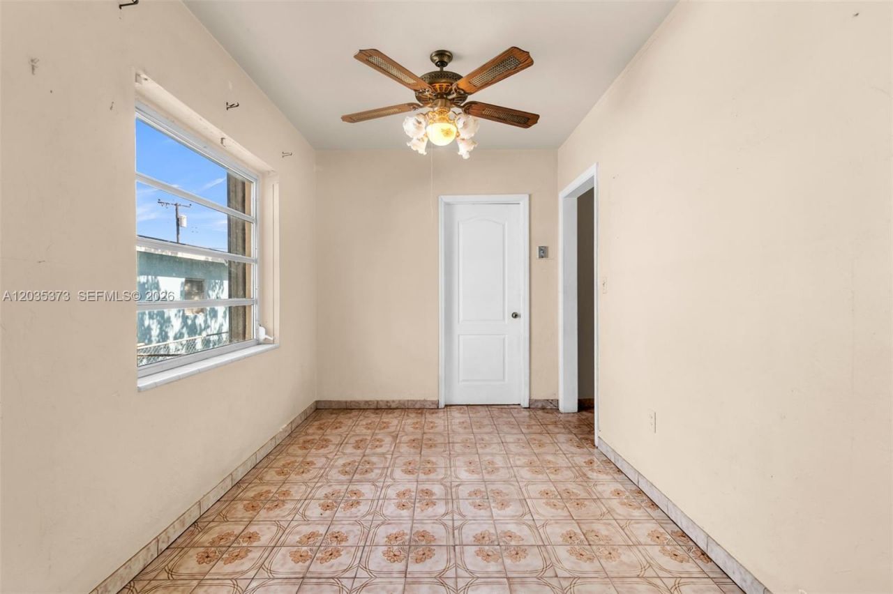 151 E 16th St, Hialeah, FL 33010 Photo