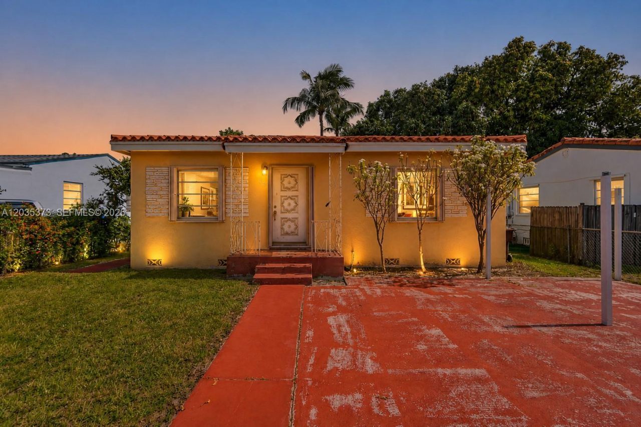 151 E 16th St, Hialeah, FL 33010 Photo