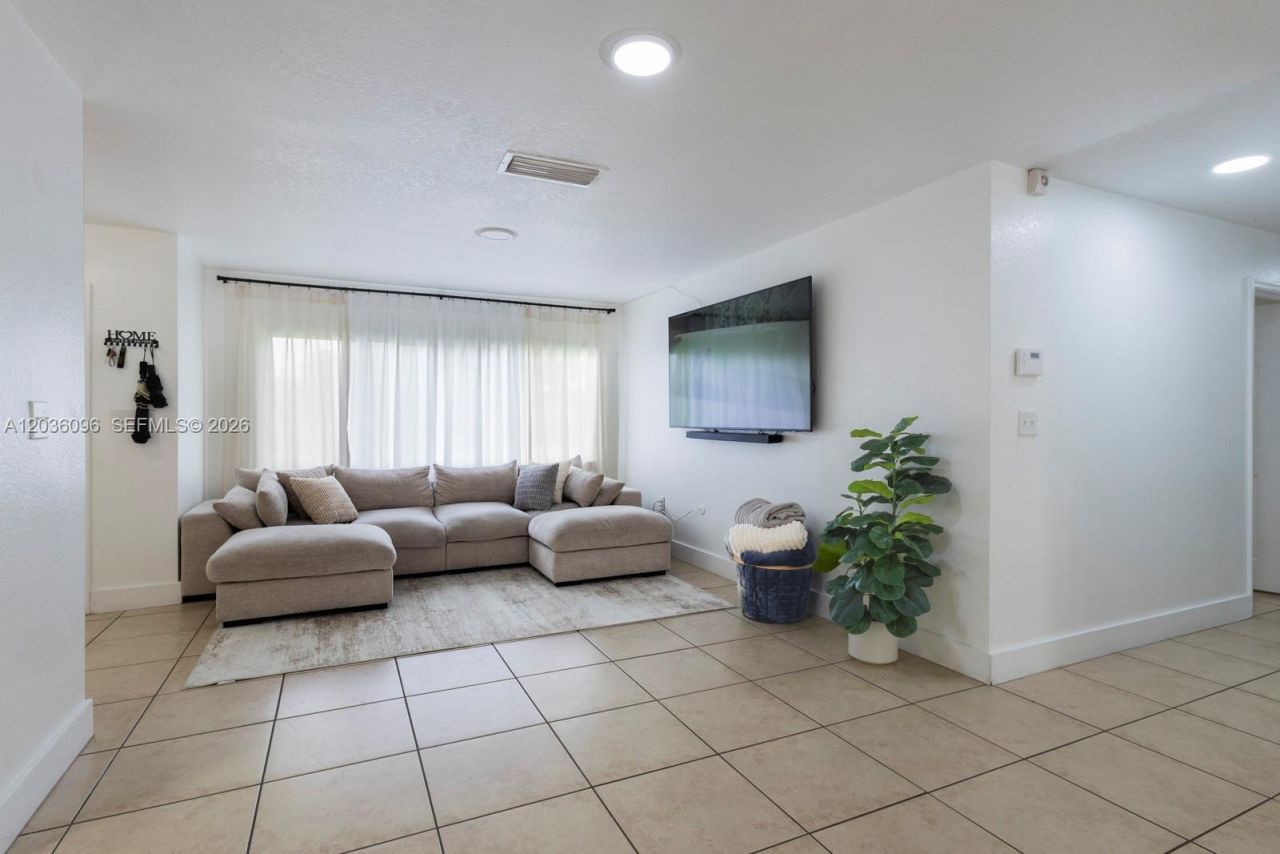15735 SW 298th Ter , Homestead, FL 33033 Photo