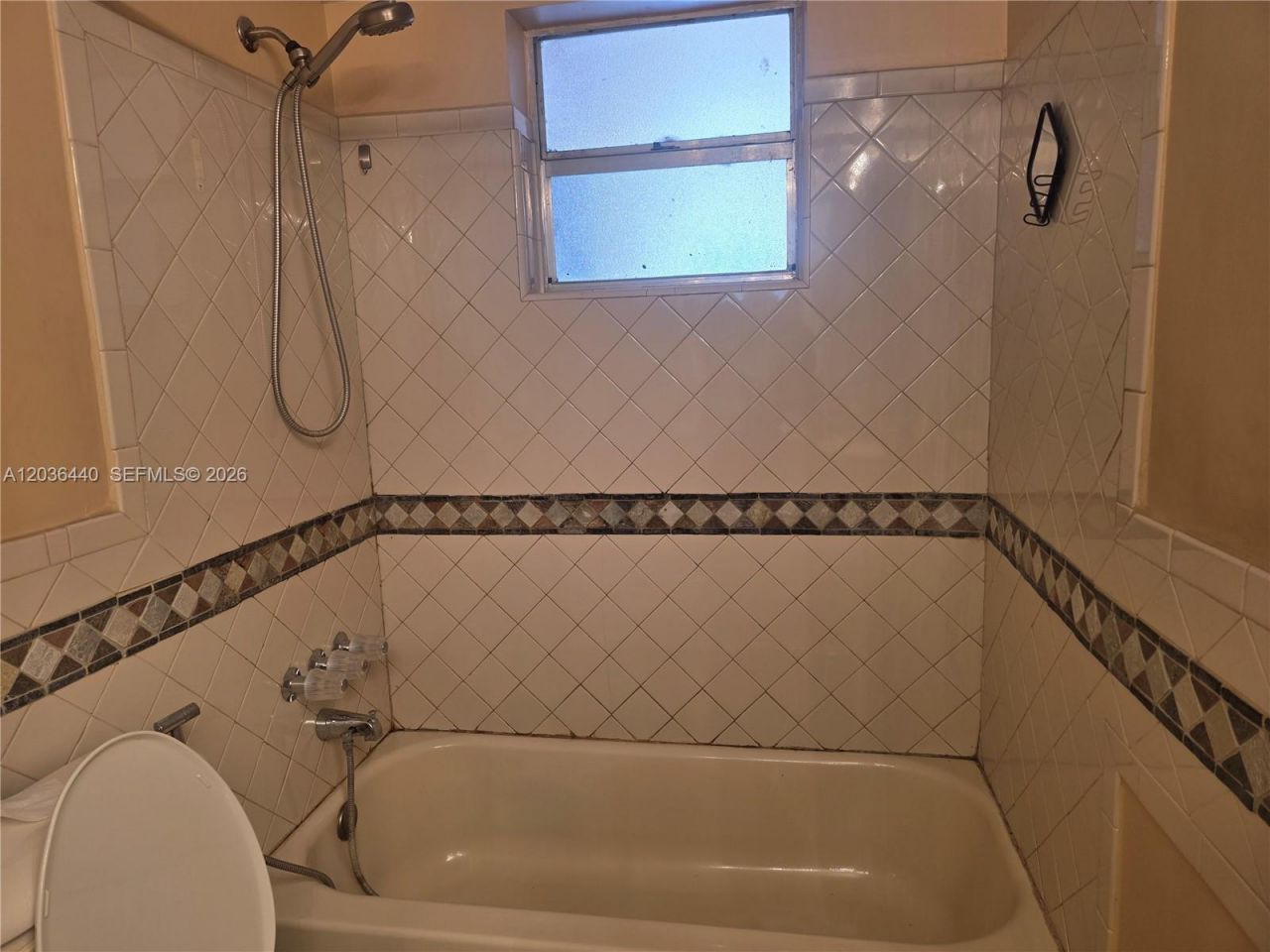 1304 NE 191st St, Unit A-128, Miami, FL 33179 Photo