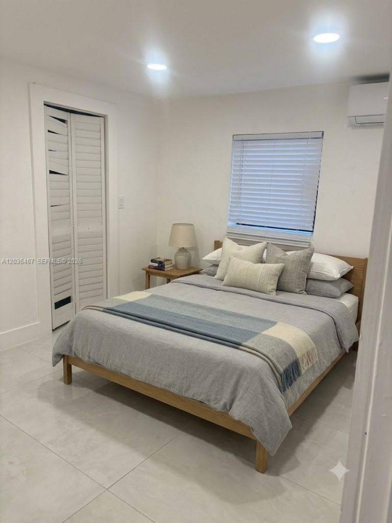 1321 NE 212th Ter , Unit 2, Miami, FL 33179 Photo
