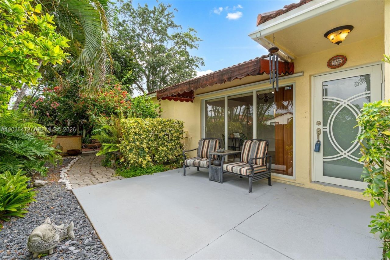 14365 SW 175th Ter, Miami, FL 33177 Photo