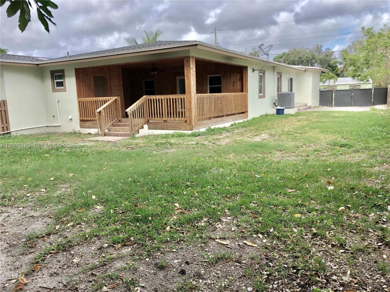 1272 NE 145th St , Miami, FL 33161 Photo
