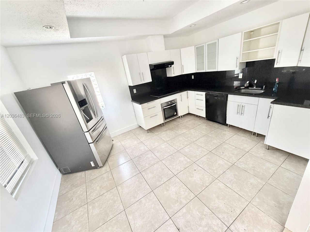 1272 NE 145th St , Miami, FL 33161 Photo