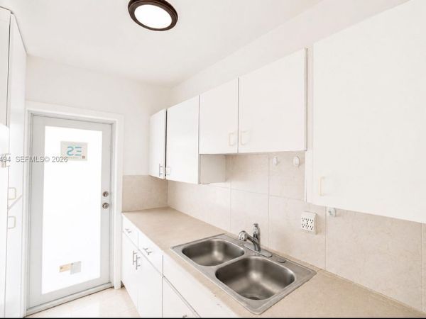7271 Gary Ave, Unit 25, Miami Beach, FL 33141