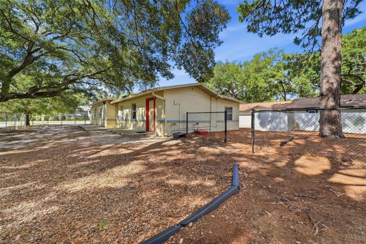 2886 Whitney Road, Clearwater, FL 33760 Photo