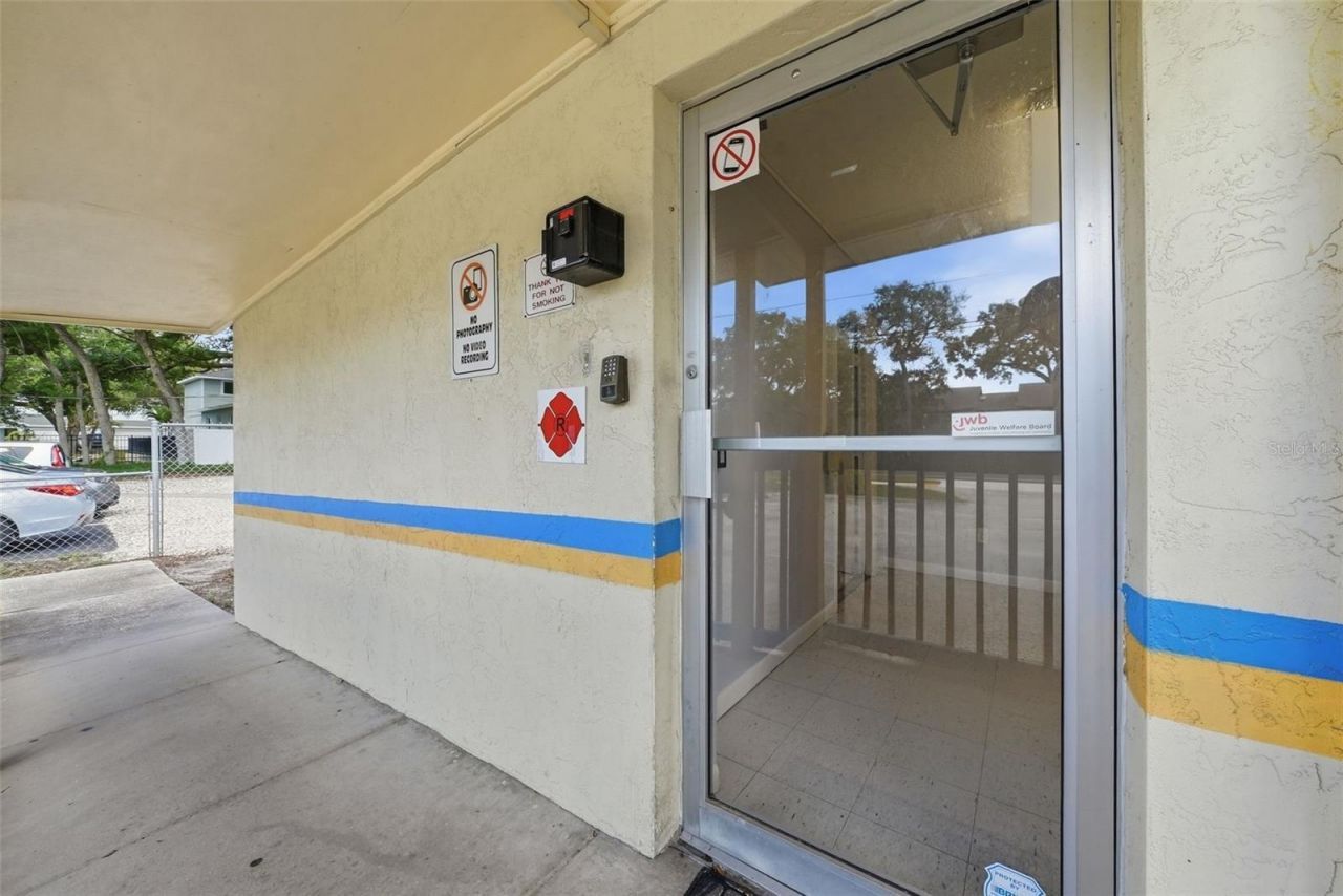 2886 Whitney Road, Clearwater, FL 33760 Photo