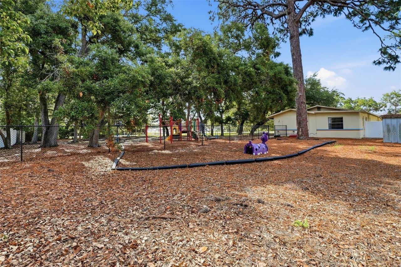 2886 Whitney Road, Clearwater, FL 33760 Photo