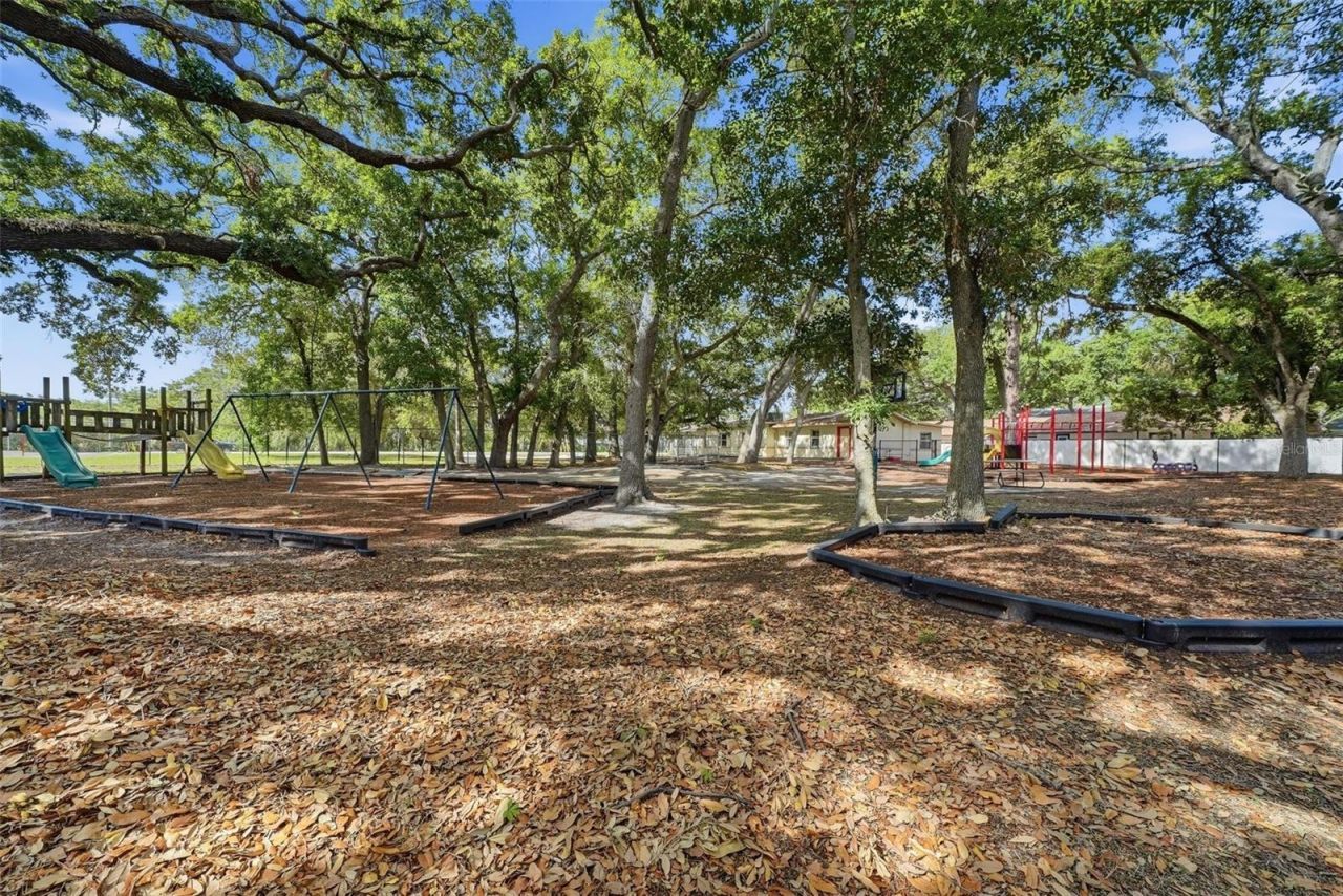 2886 Whitney Road, Clearwater, FL 33760 Photo