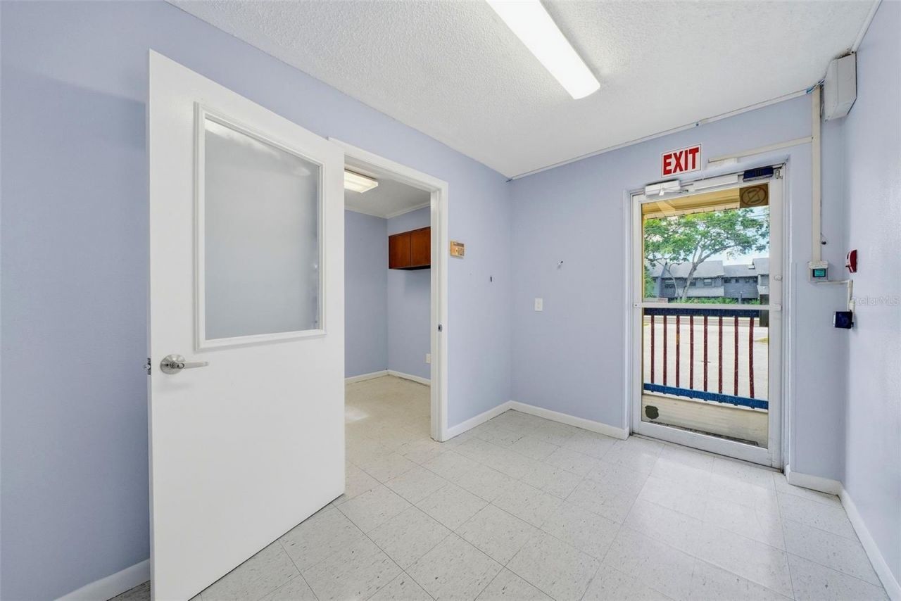 2886 Whitney Road, Clearwater, FL 33760 Photo