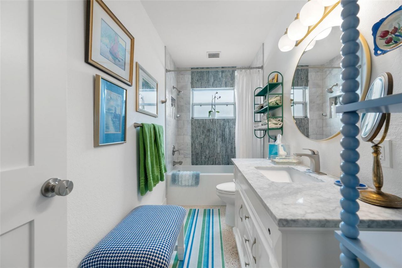 560 79th Street S, Saint Petersburg, FL 33707 Photo