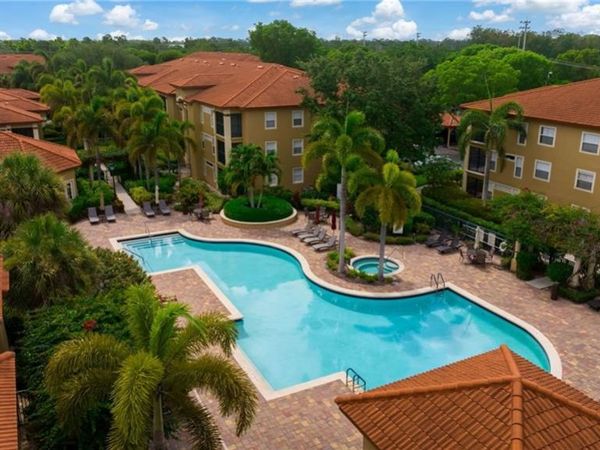 8940 Colonnades CT E, Unit 731, BONITA SPRINGS, FL 34135