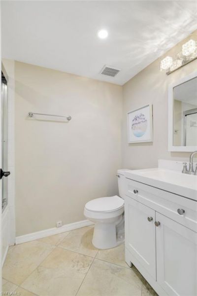 8940 Colonnades Ct E, Unit 731, Bonita Springs, FL 34135 Photo