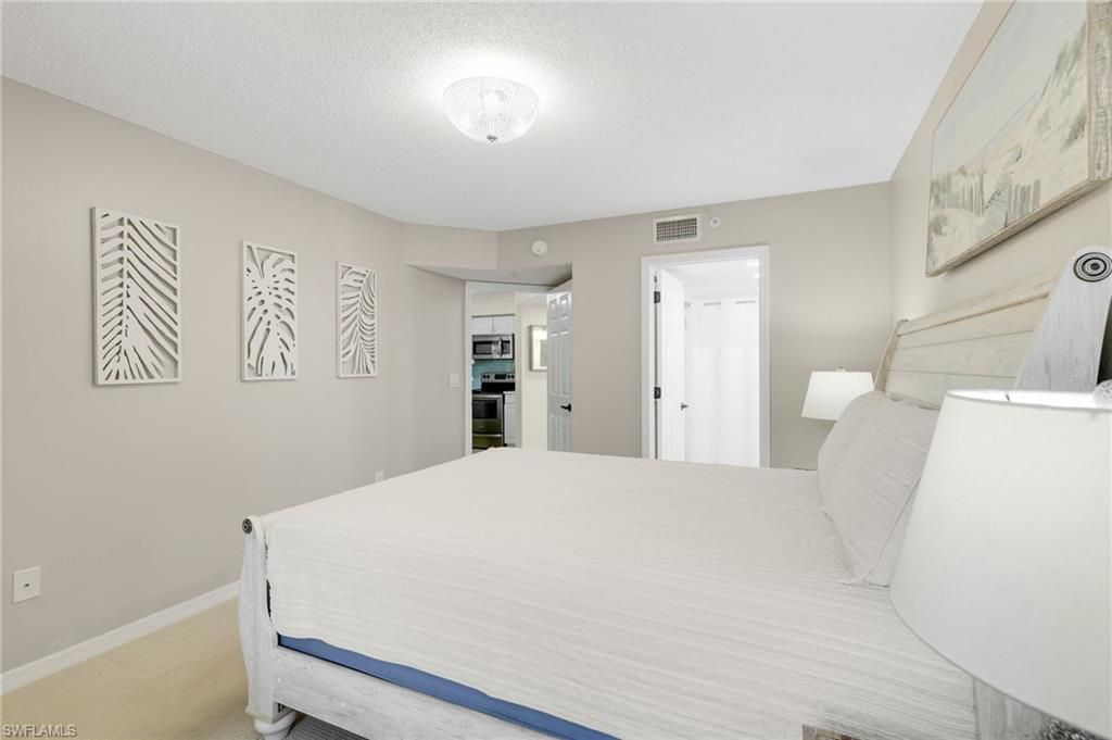 8940 Colonnades Ct E, Unit 731, Bonita Springs, FL 34135 Photo