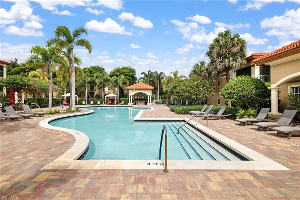 8940 Colonnades Ct E, Unit 731, Bonita Springs, FL 34135 Photo