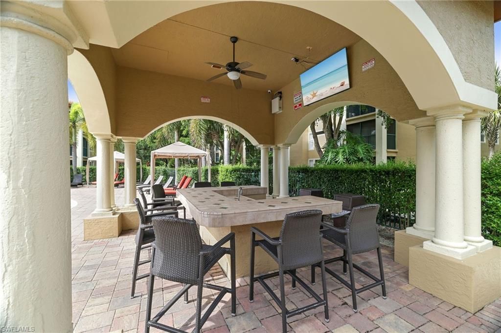 8940 Colonnades Ct E, Unit 731, Bonita Springs, FL 34135 Photo