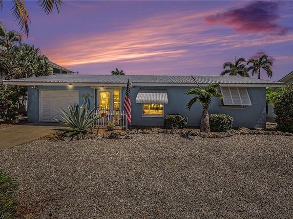 3608 Rita LN , ST. JAMES CITY, FL 33956