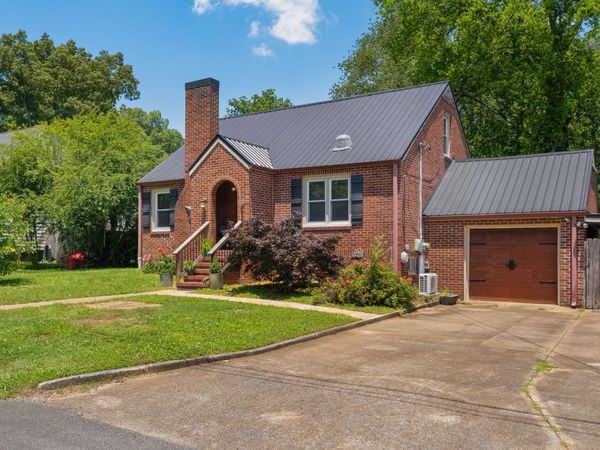 19 Kingston Street, Chattanooga, TN 37415