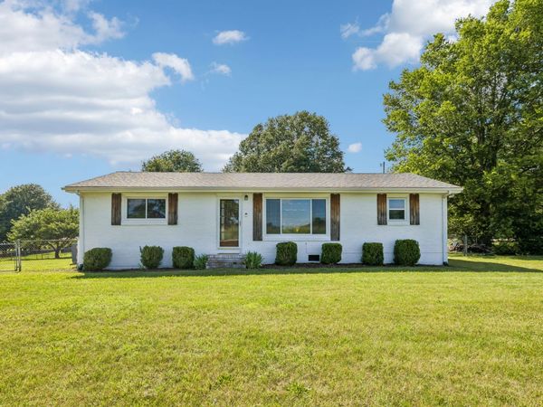 116 Ellis Dr , Pleasant View, TN 37146