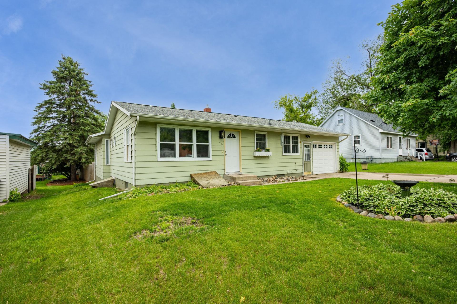 516 2nd Avenue NE, Long Prairie, MN 56347