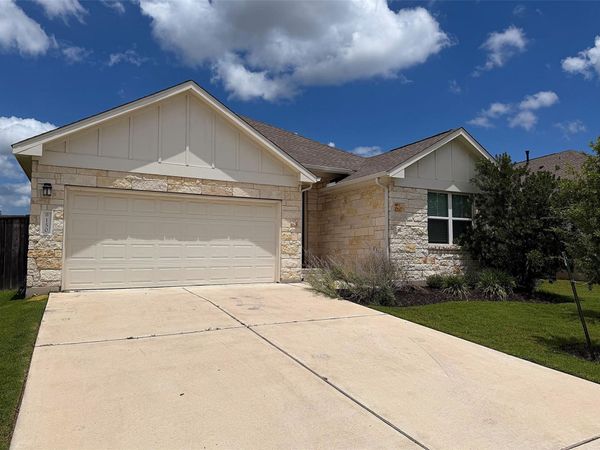 150 Patrick Herndon DR , Bastrop, TX 78602