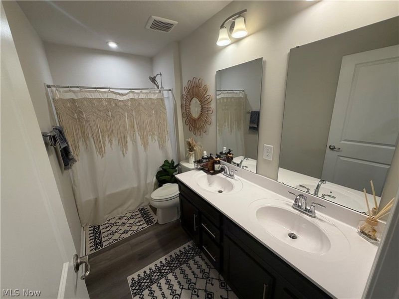 6227 Krystina Run, Lorain, OH 44053 Photo 20